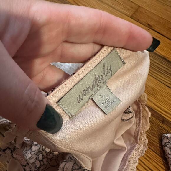 Ballet pink lace babydoll Blouse - Picture 7 of 8